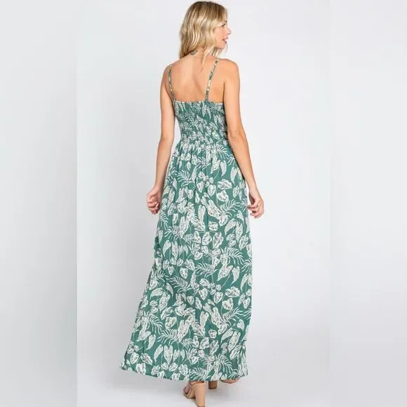 Angie Sage green and white front twist cutout maxi dress with pockets size large - Picture 2 of 7